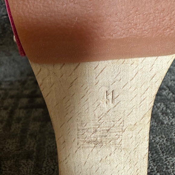 Burberry leather wooden slides - Picture 5 of 7